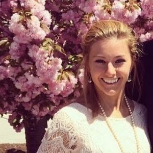 Meet your Posher, Alexandra